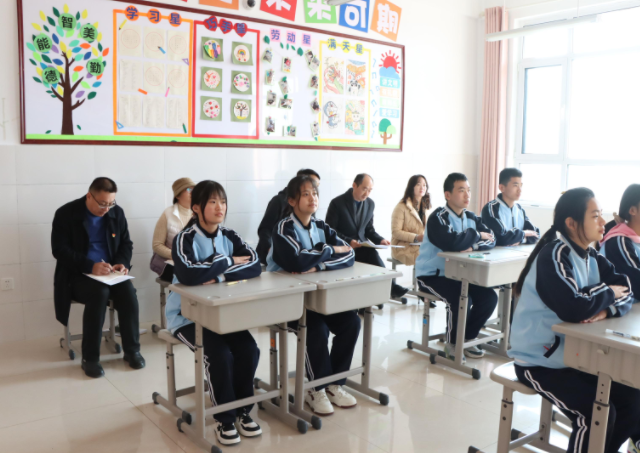 加大对薄弱环节的支撑力度教育优质均衡开展破解上述难题