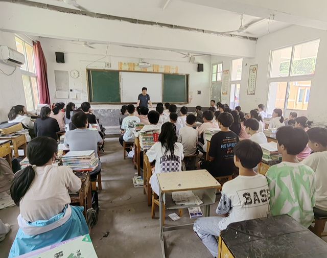 数智化科学育人之本校园深化产教交融校企协同育人机制 数智化科学育人之本校园深化产教交融校企协同育人机制